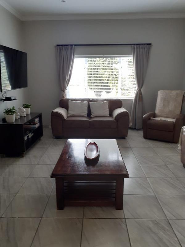 3 Bedroom Property for Sale in Albertinia Western Cape